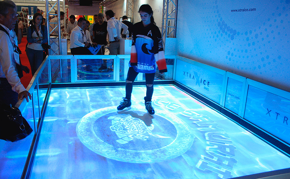Patinoire en glace synthétique interactive Xtraice